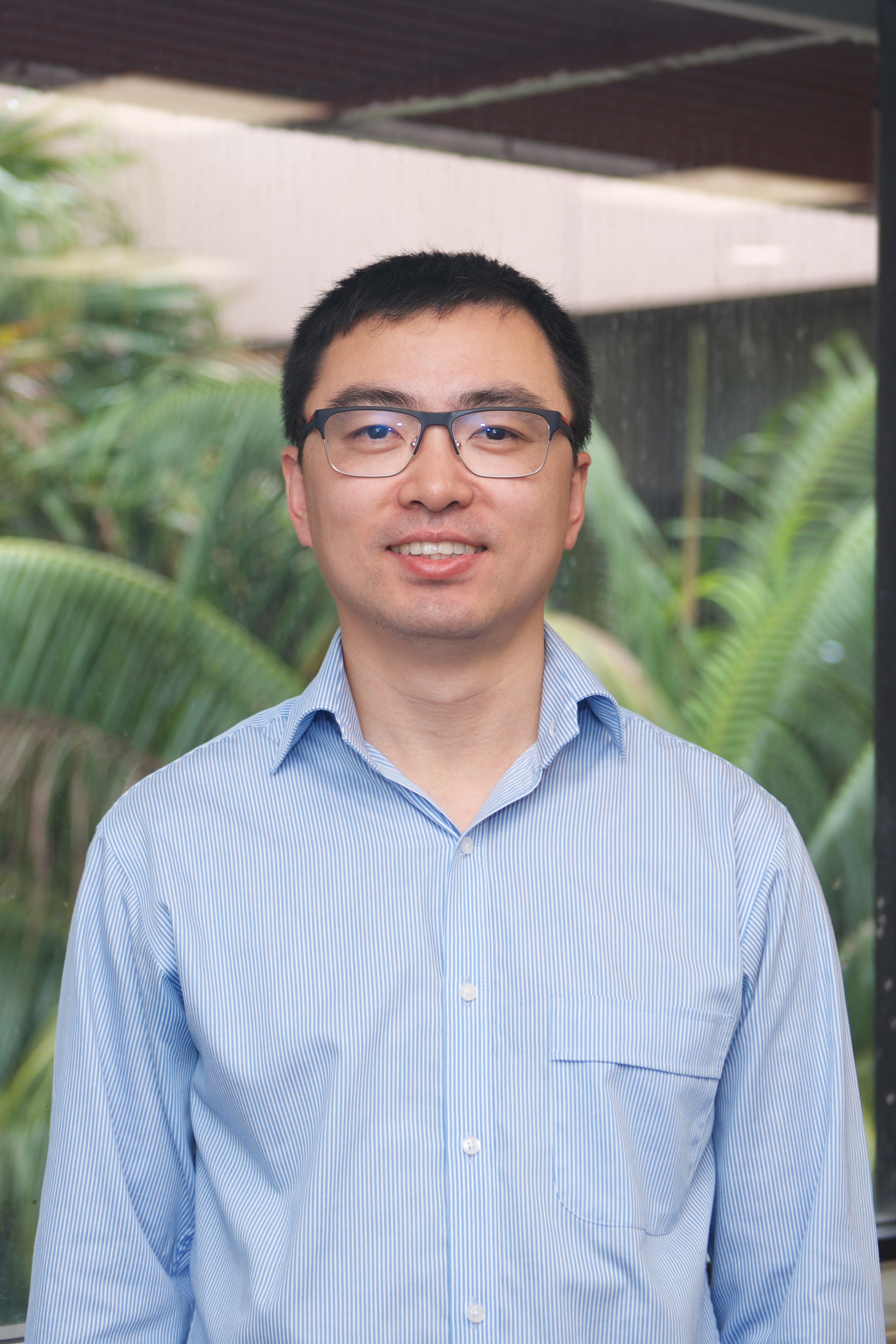 Fenghui Ren