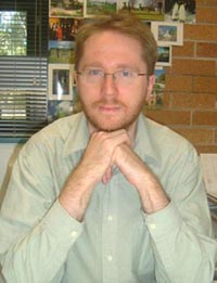 University of Wollongong publicity photograph, February-May 2005.